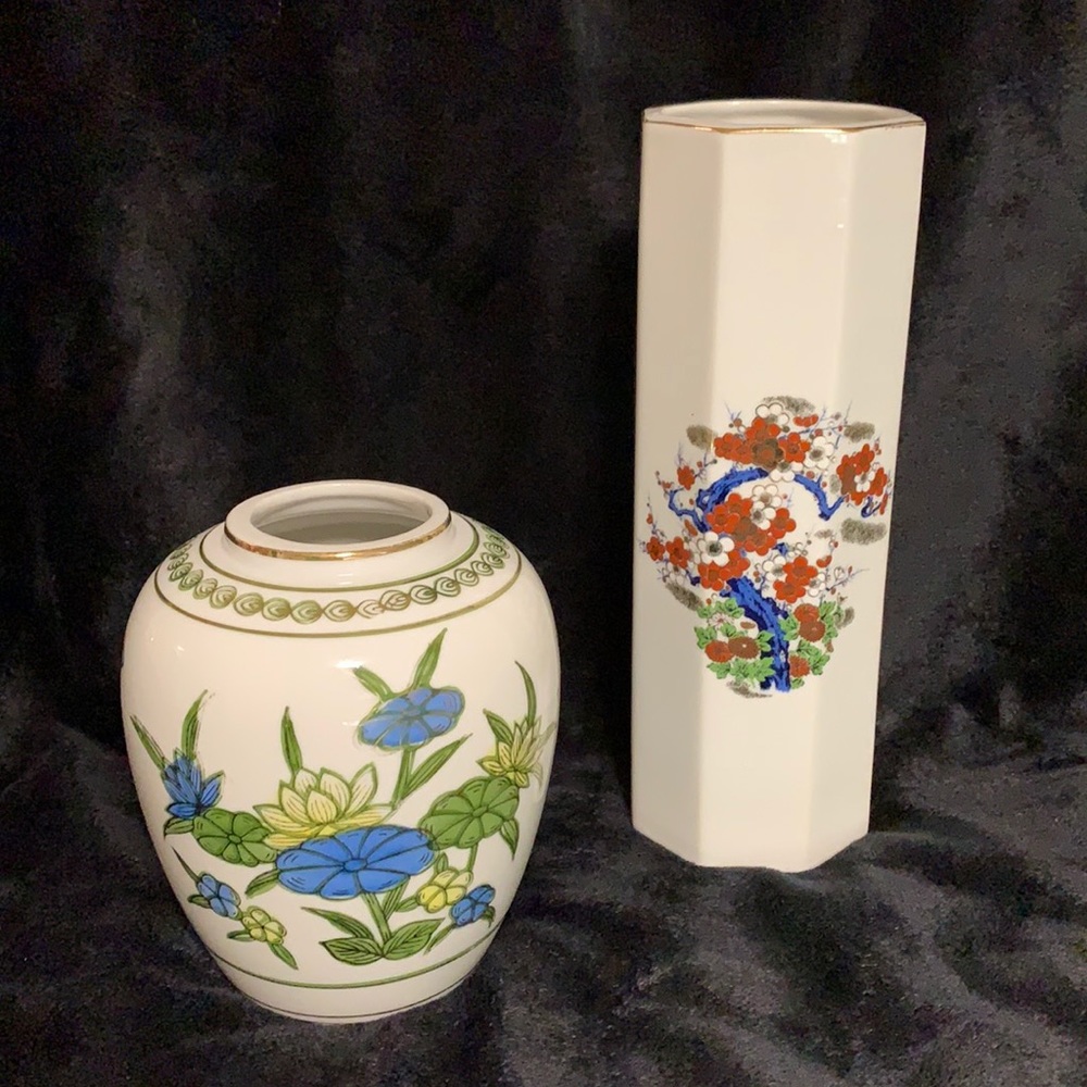 2 Vintage Japan Made Vases